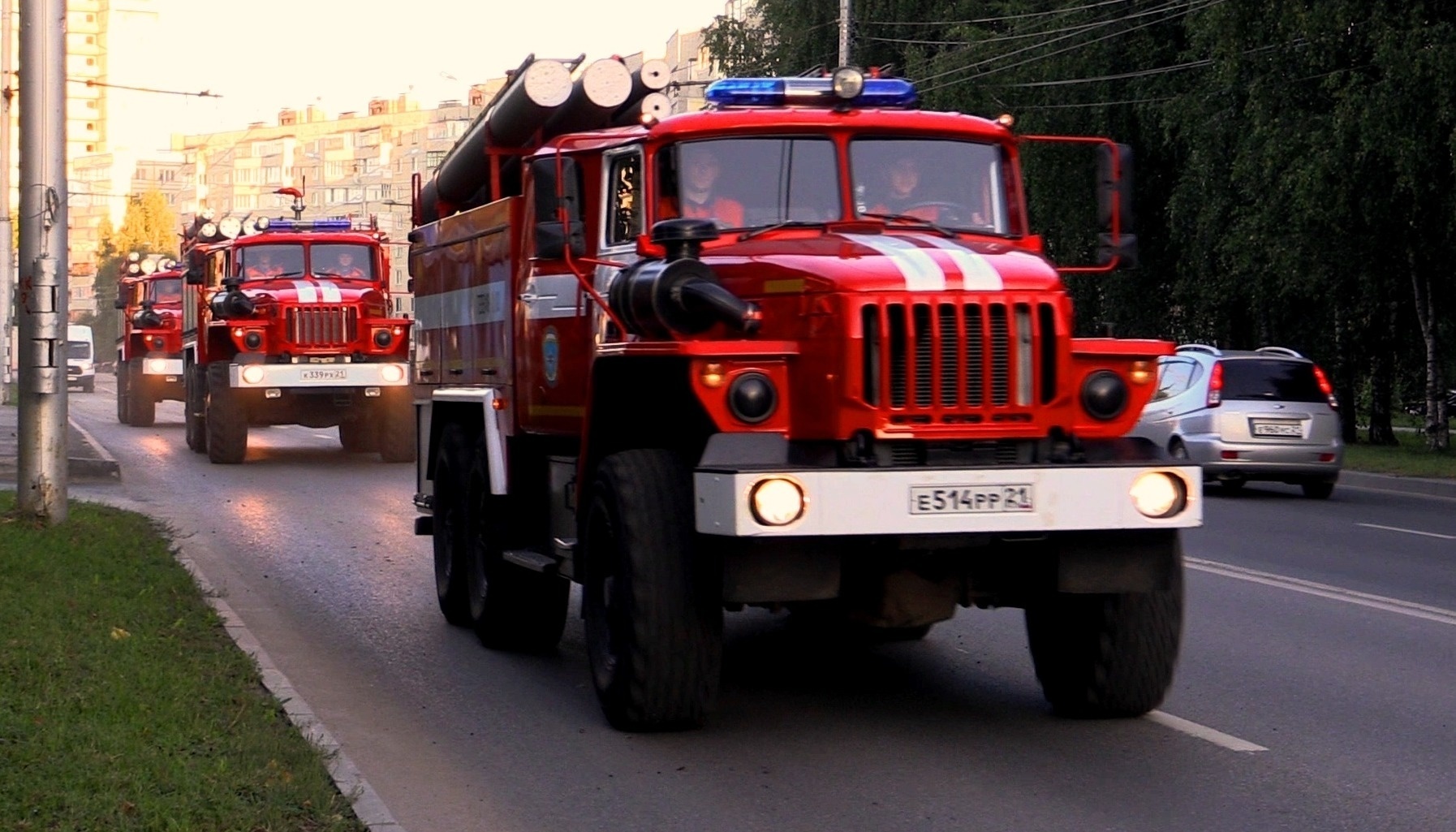 Чувашские пожарные отправились на помощь нижегородским коллегам |  19.08.2022 | Чебоксары - БезФормата